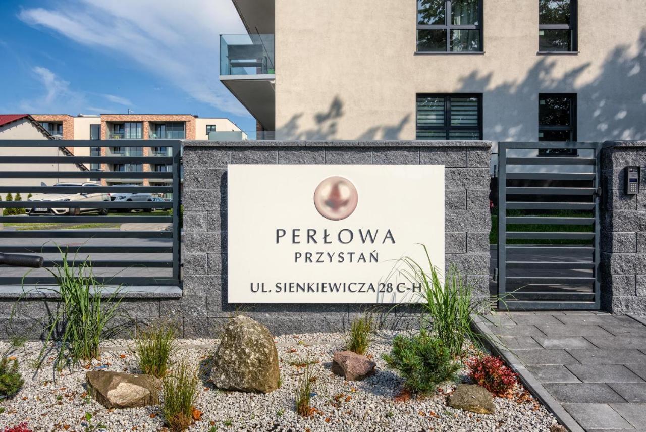Apartament Modern Z 1 Sypialnia 2 F Perlowa Przystan - Holiday City Apartamento Kołobrzeg Exterior foto